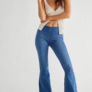 We The Free Penny Pull-On Flare Jeans, Size 24